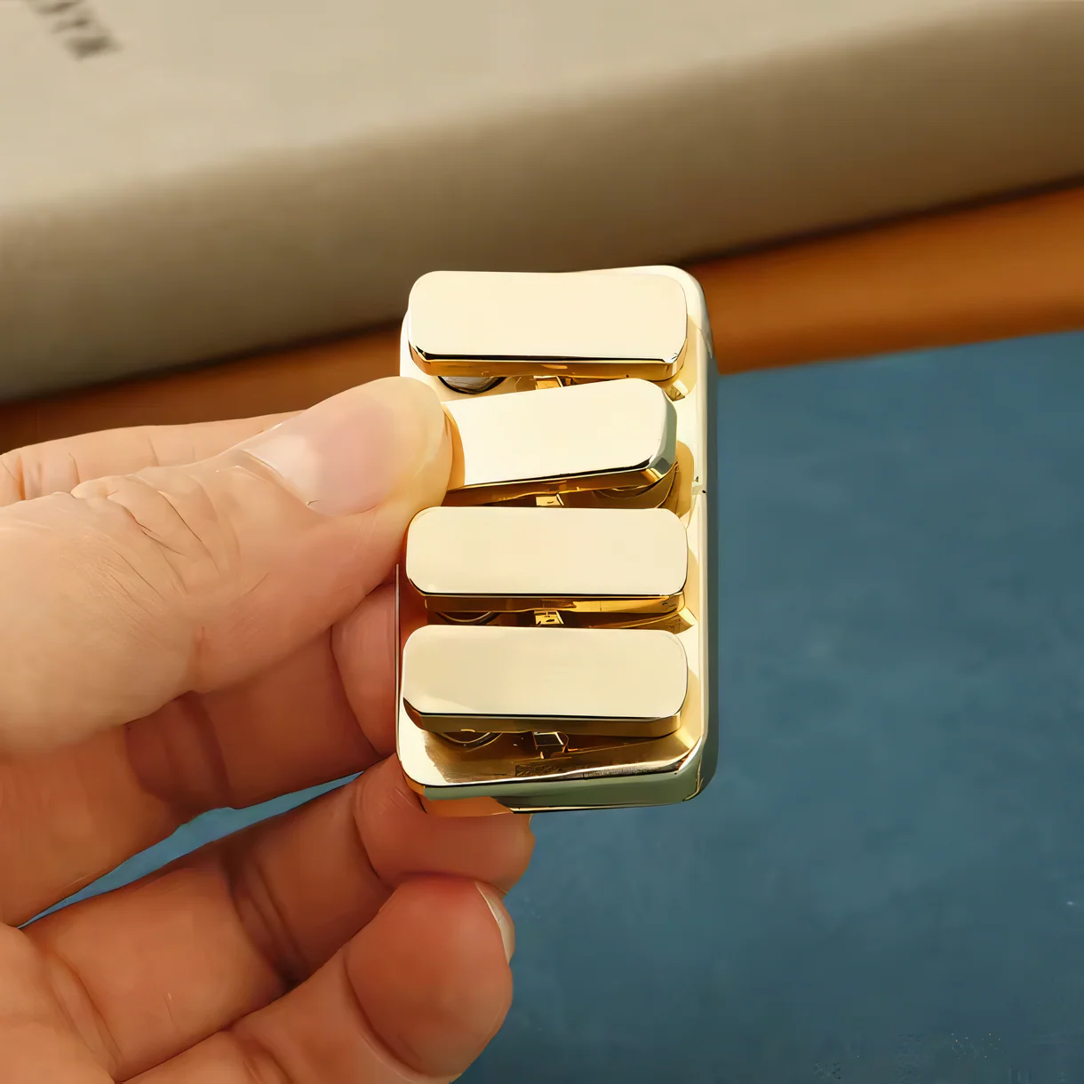 Mag Fidget being used