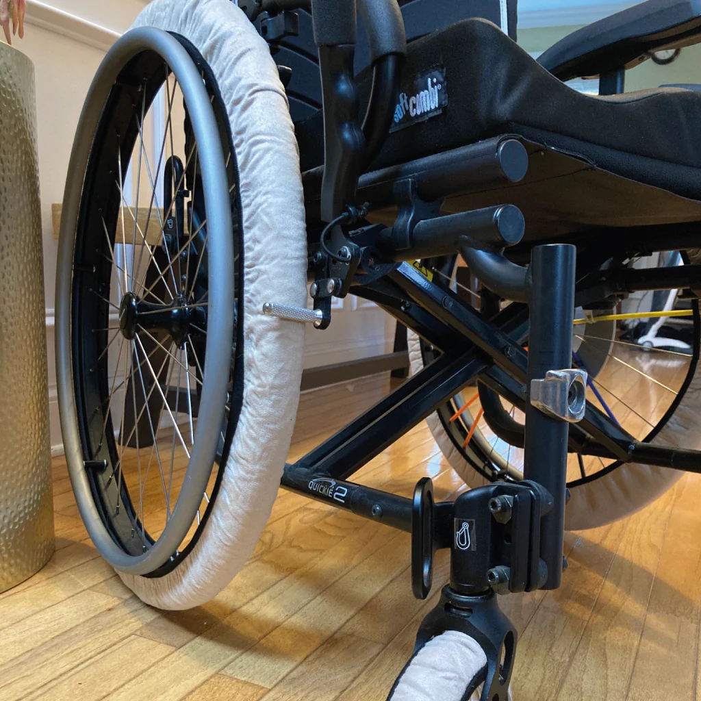 Protective wheel covers